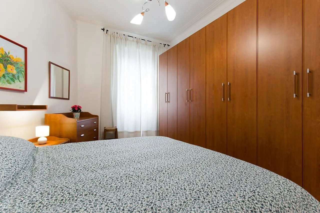 Maison Velia Appia Hotel Rome 0*,  Italy